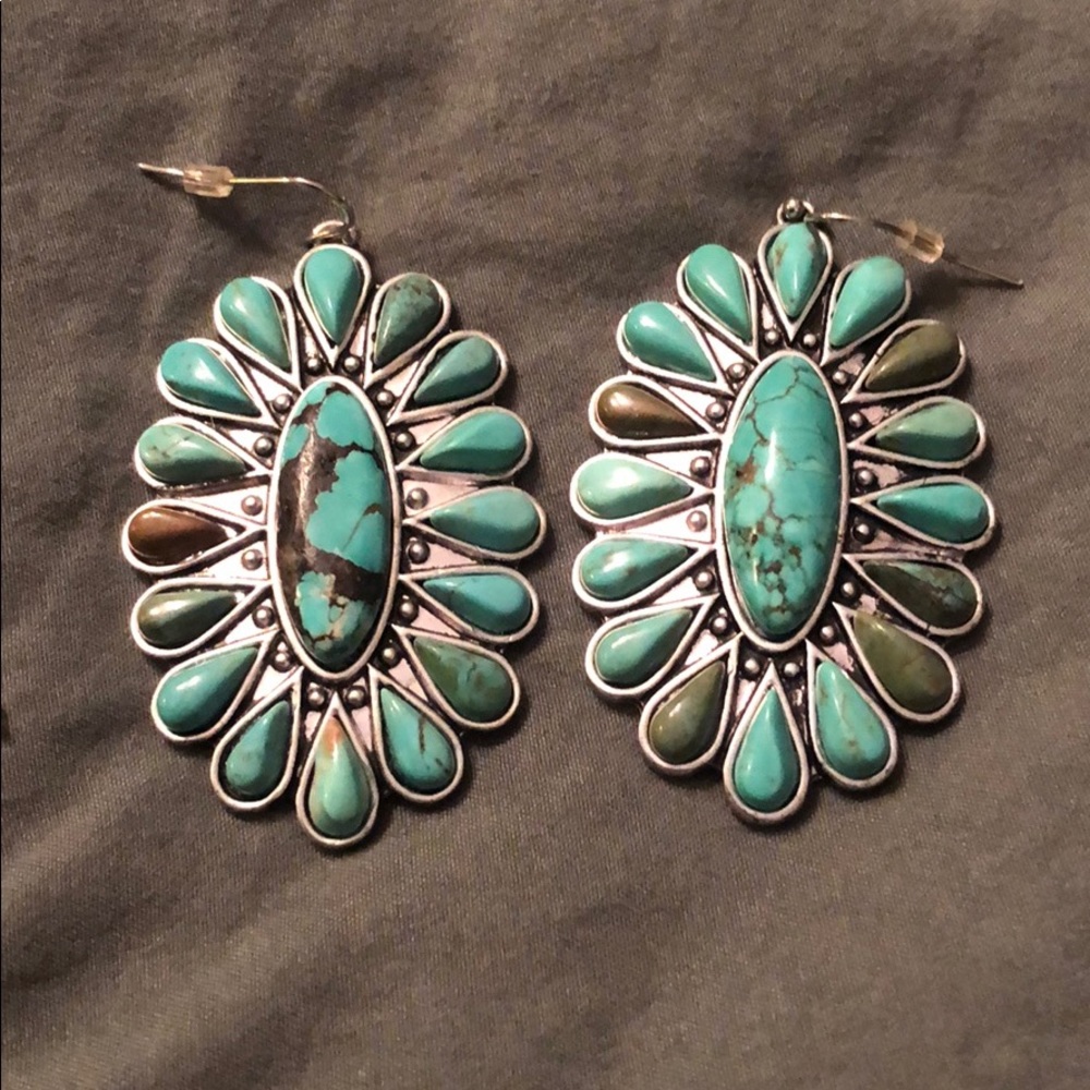 Pho Turqouise Earrings